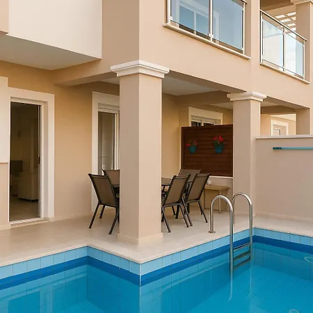 Relax Private Pool House Apartamento Maleme