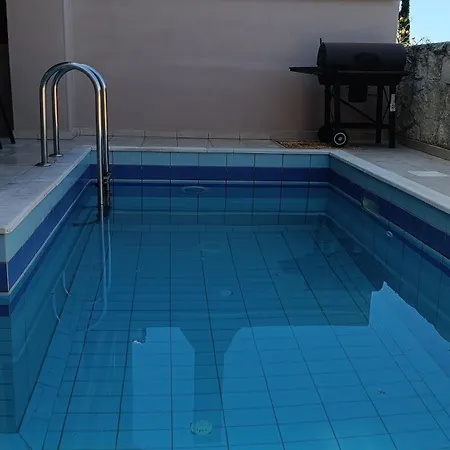 Relax Private Pool House Maleme (Crete)